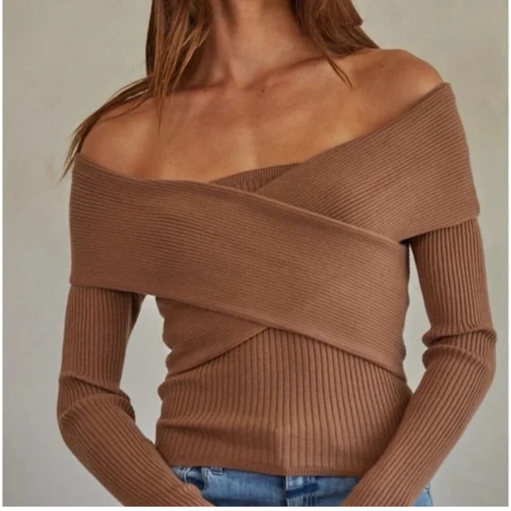 Astr Off-Shoulder Ribbed Brown Sweater